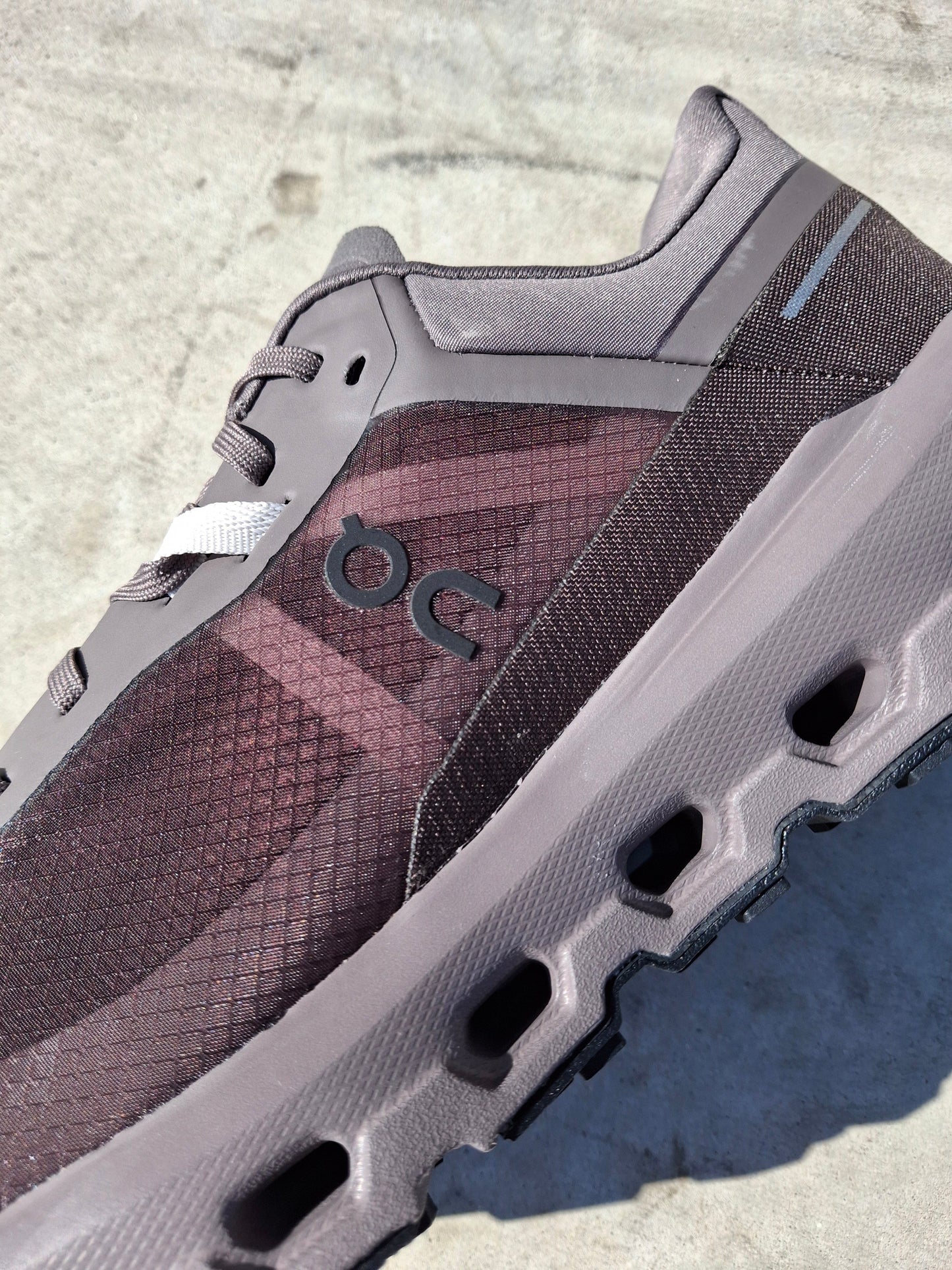 On Cloudvista 2 'Eclipse Pebble' — UK 6.5 | EU 40 | US 7 — Alternate View 10
