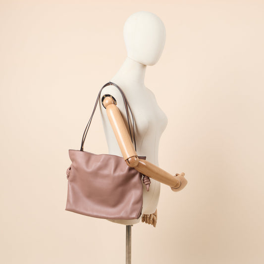 Loewe Shoulder Bag Flamenco in Pink, Leather — Side View