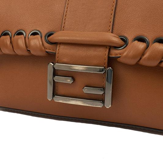 Fendi Shoulder Bag Baguette in Brown, Leather — Side View