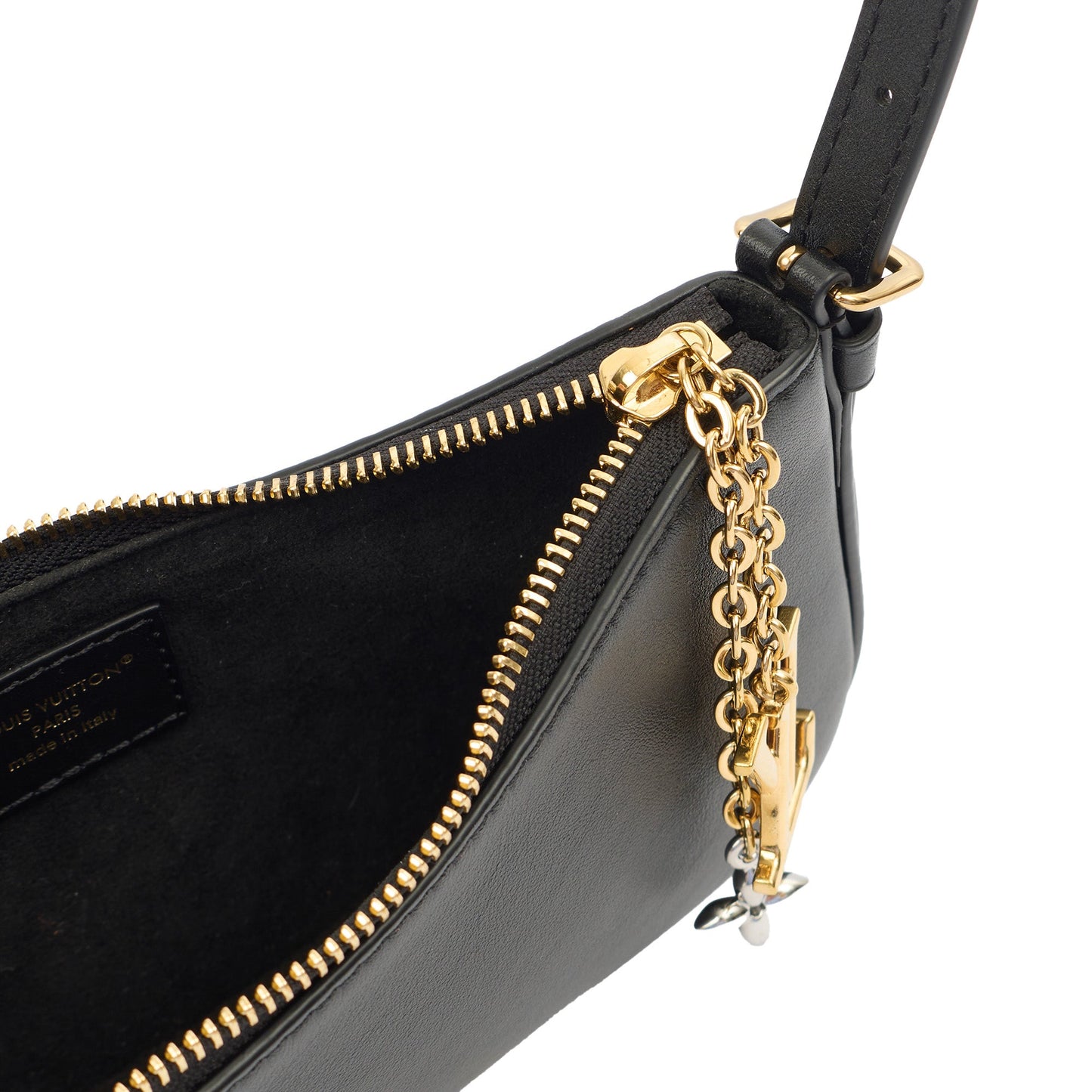 Louis Vuitton Shoulder Bag Bloom Pochette in Black, Leather — Alternate View 8