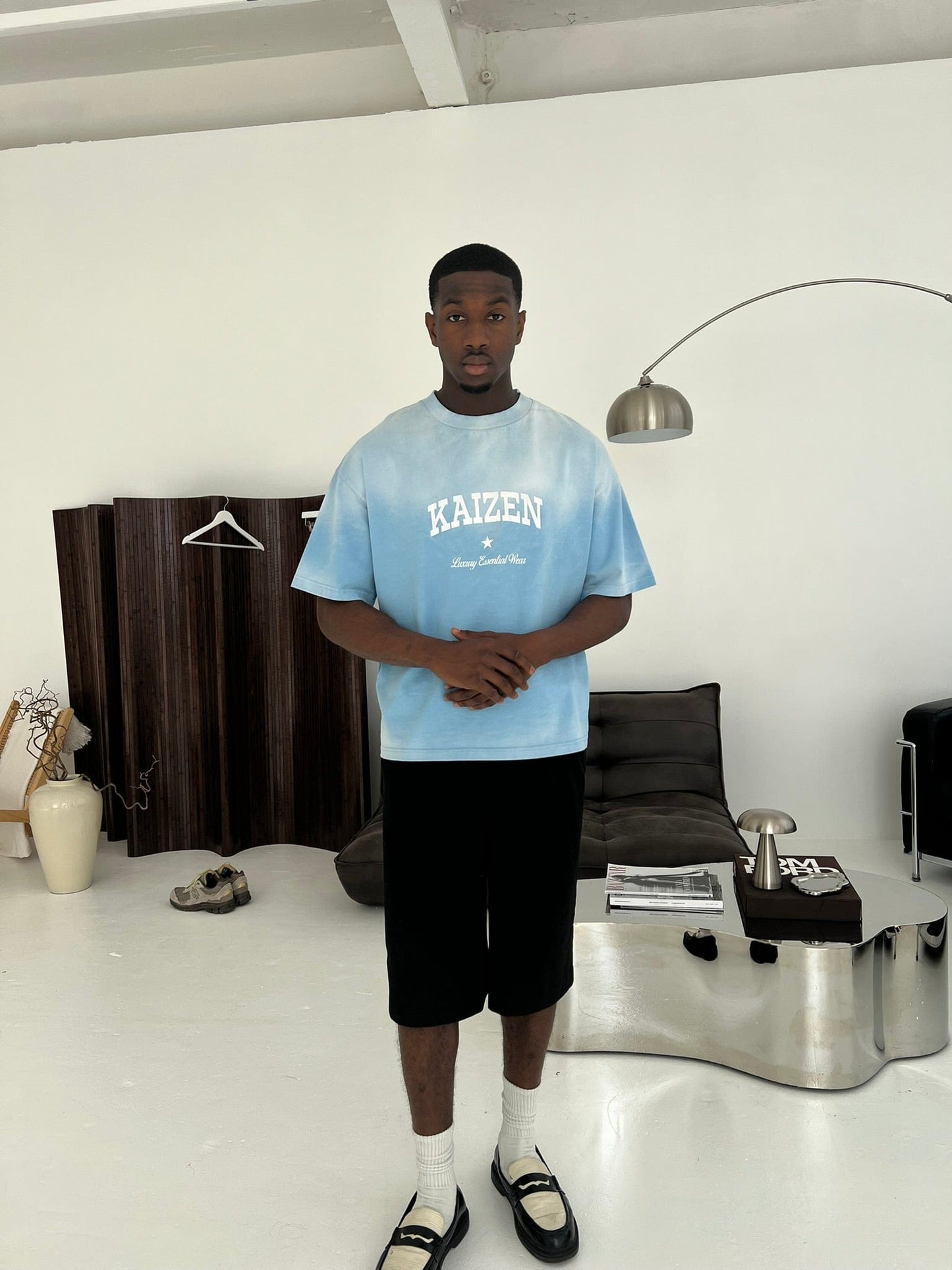 KAIZEN MARKET SUNFADED TEE BLUE — XS — Detail View