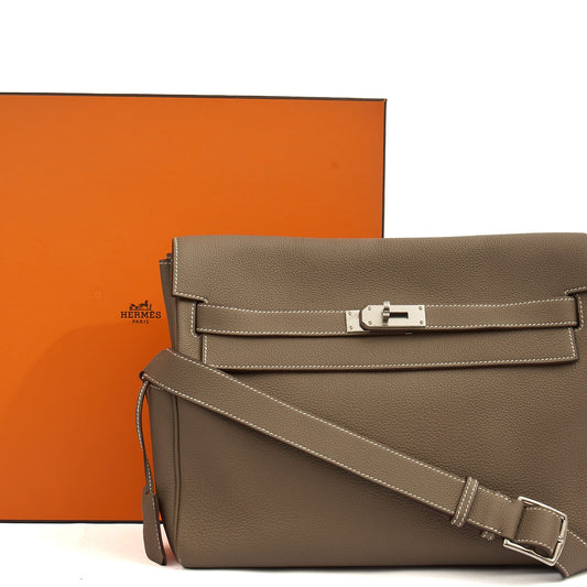 Hermes Kelly Messenger in Etoupe, Togo Leather — Side View