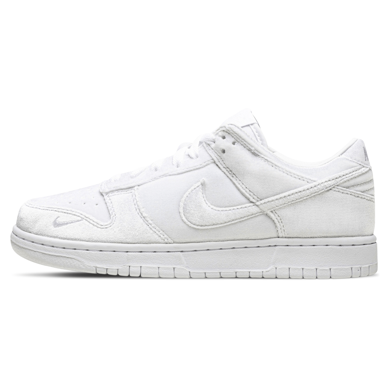 Dover Street Market x Nike Dunk Low 'White Velvet' — UK 3 | EU 35.5 | US 3.5 — Front View
