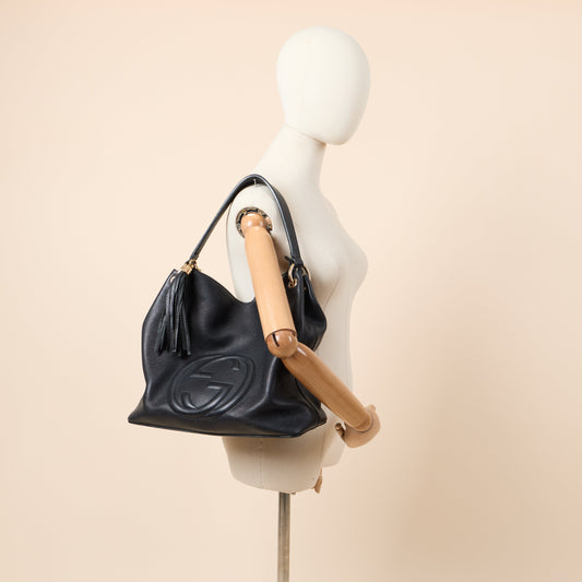Gucci Shoulder Bag Soho Hobo in Black, Leather — Side View