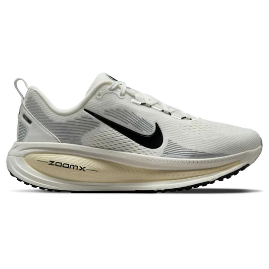 Nike Vomero 18 Wmns 'Coconut Milk' — UK 2.5 | EU 35.5 | US 5 — Side View