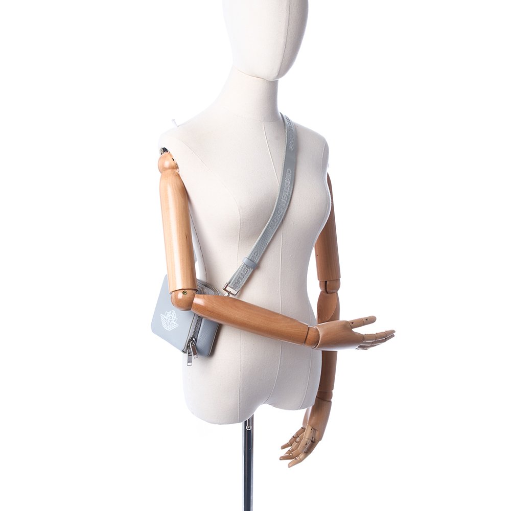 Christian Dior Cross Body Dior X Jordan Wings Messenger Bag in White, Calfskin — Alternate View 20
