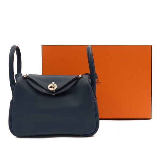 Hermes Lindy - Mini in Bleu Encre, Swift (Gulli35) Leather — Side View