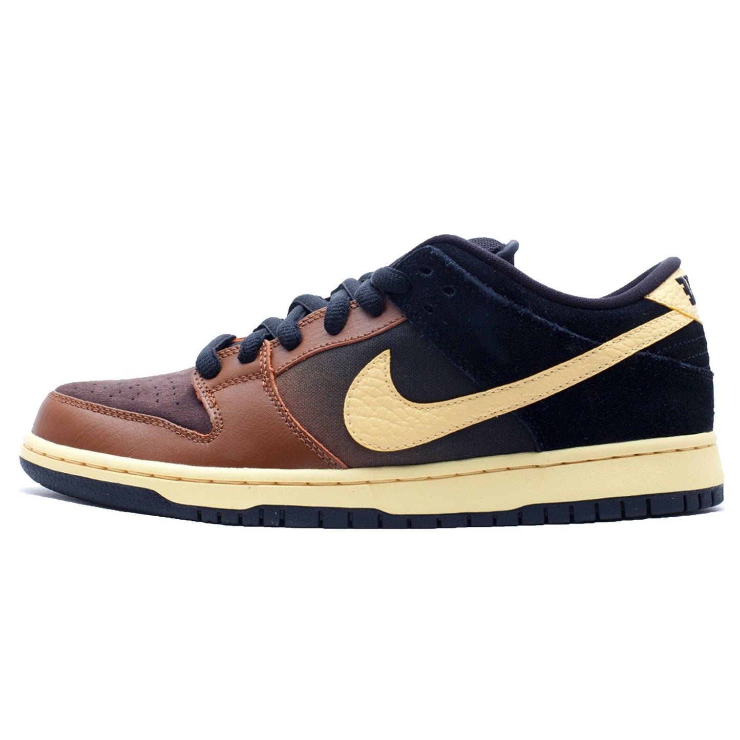 Nike Dunk Low Premium SB 'Black And Tan' — UK 3 | EU 35.5 | US 3.5 — Front View