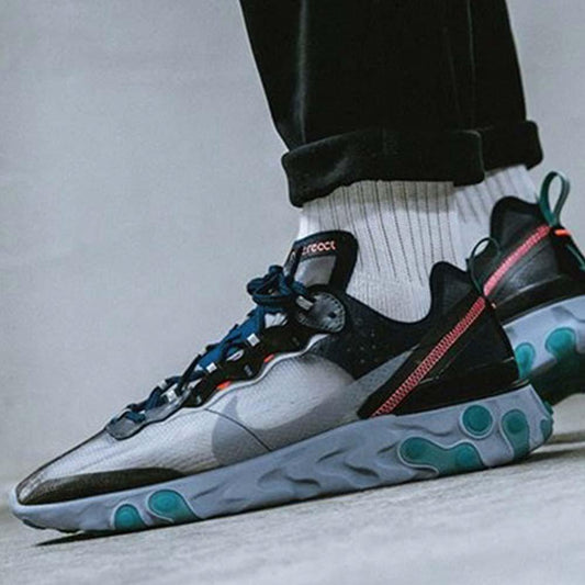 Nike React Element 87 Miami Pink — UK 3 | EU 35.5 | US 3.5 — Side View