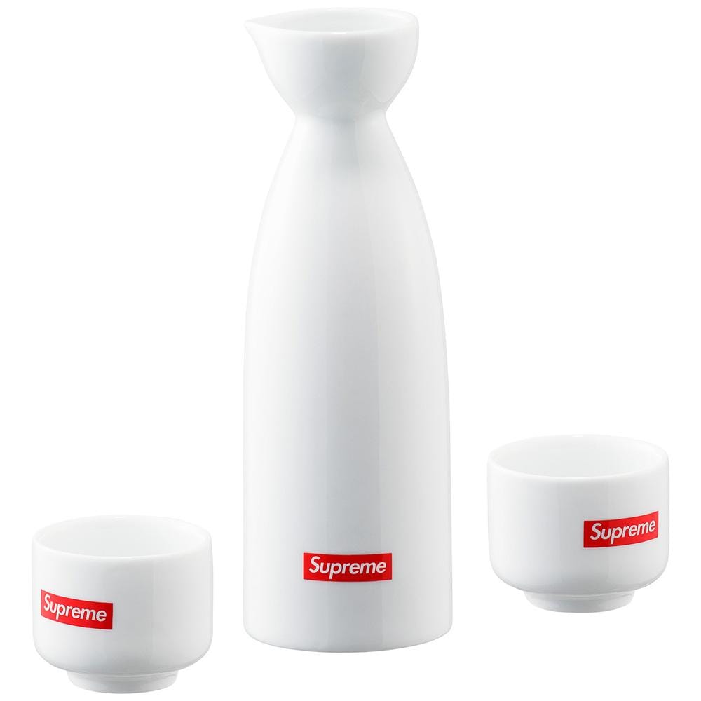 Supreme Sake Set - White — Front View