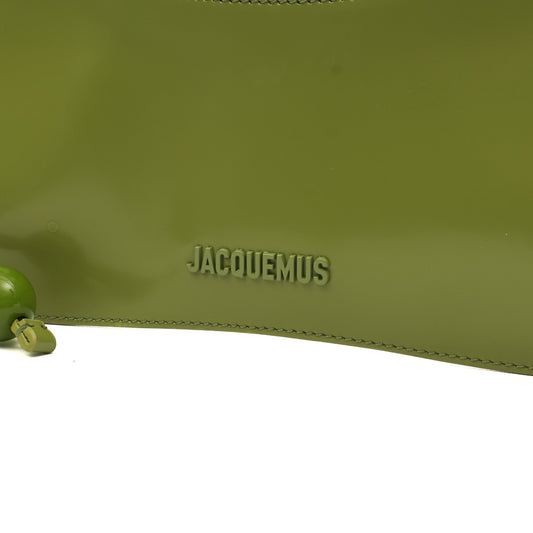 Jacquemus Shoulder Bag Le Bisou Ceinture in Green, Leather — Side View
