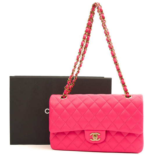 **22P COLLECTION** Chanel Classic Double Flap - Medium in Pink, Caviar Leather — Side View