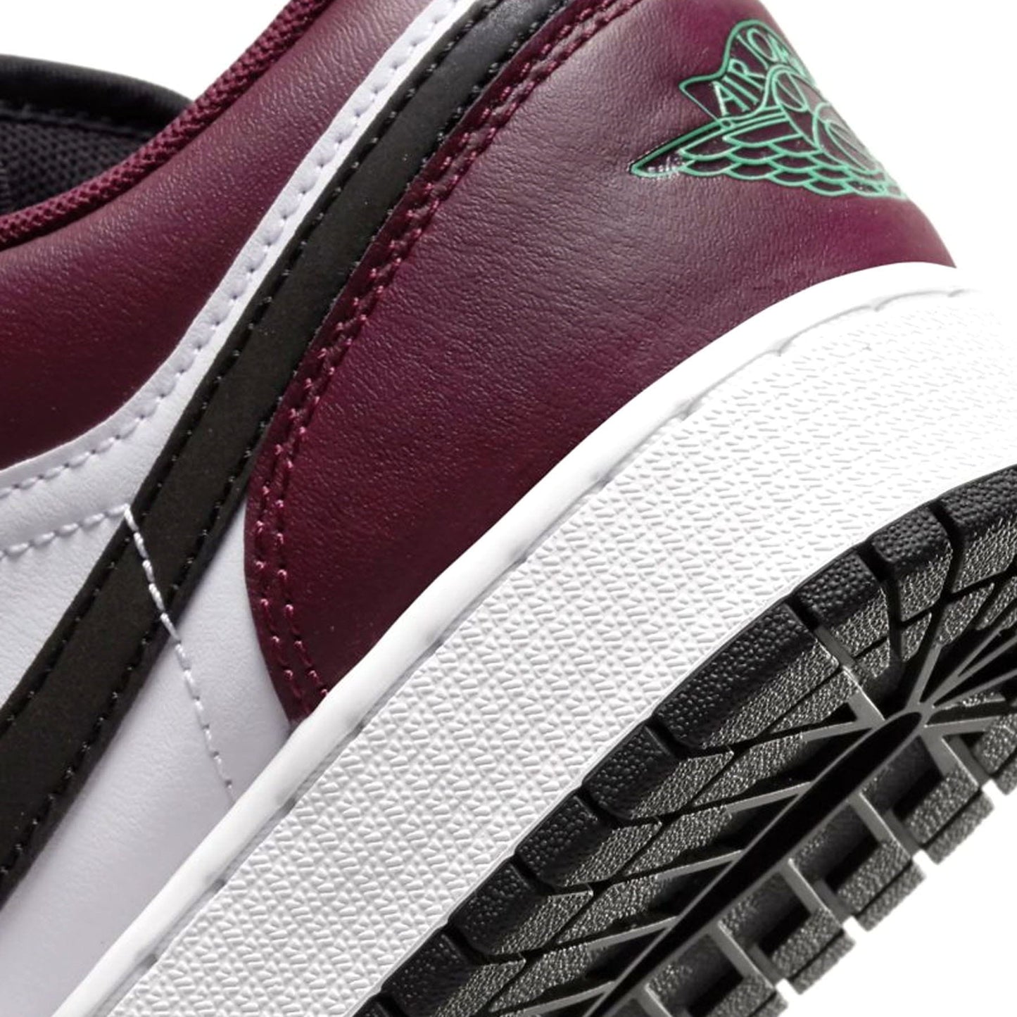Air Jordan 1 Low GS 'Dark Beetroot Roma Green' — UK 13.5 | EU 32 | US 1Y — Alternate View 7