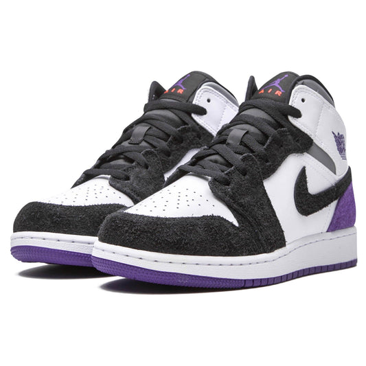 Air Jordan 1 Mid SE GS 'Varsity Purple' — UK 13.5 | EU 32 | US 1Y — Side View