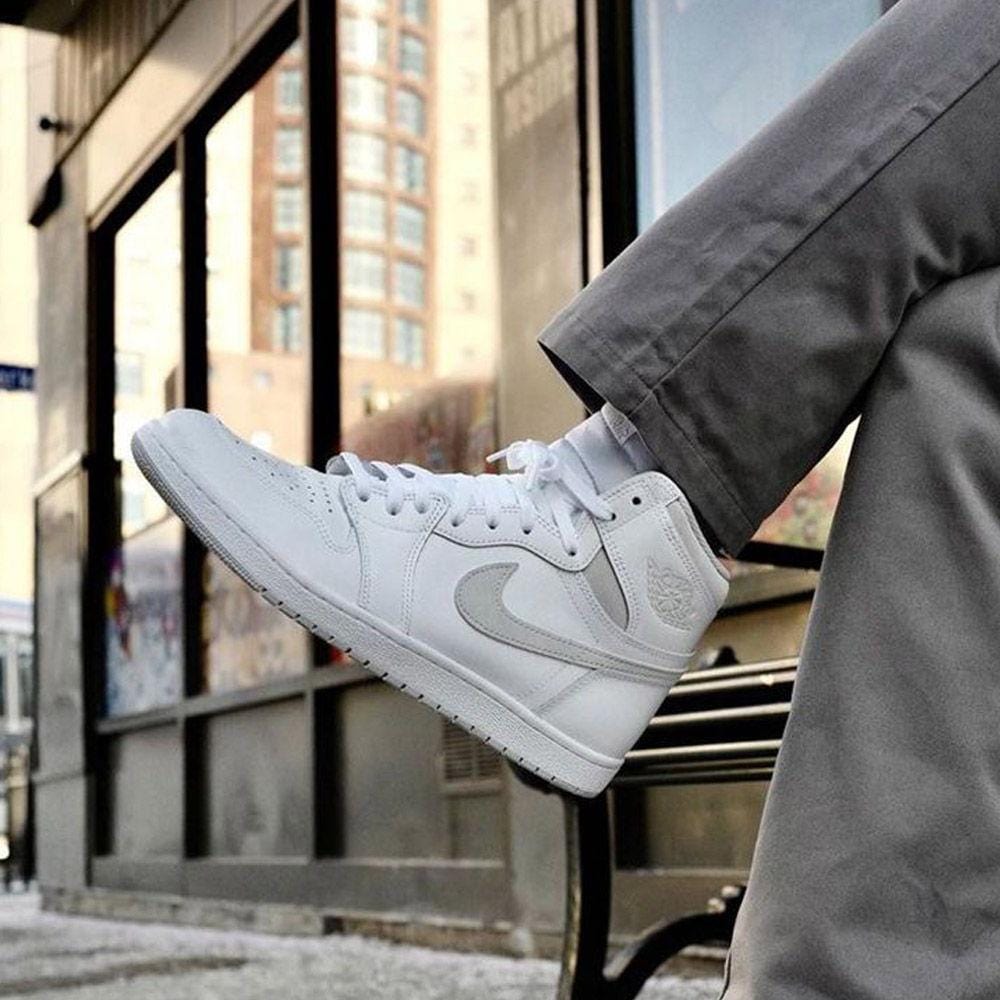 Air Jordan 1 Retro High '85 OG 'Neutral Grey' — UK 3 | EU 35.5 | US 3.5 — Alternate View 8