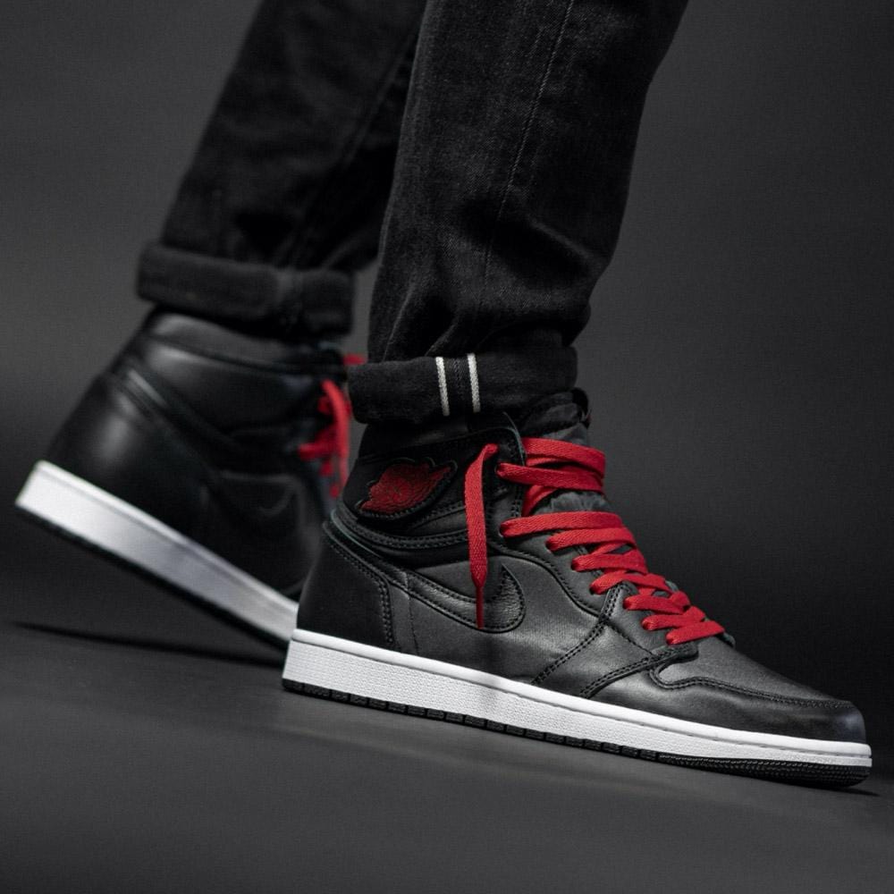 Air Jordan 1 Retro High OG 'Black Gym Red' — UK 3 | EU 35.5 | US 3.5 — Alternate View 7