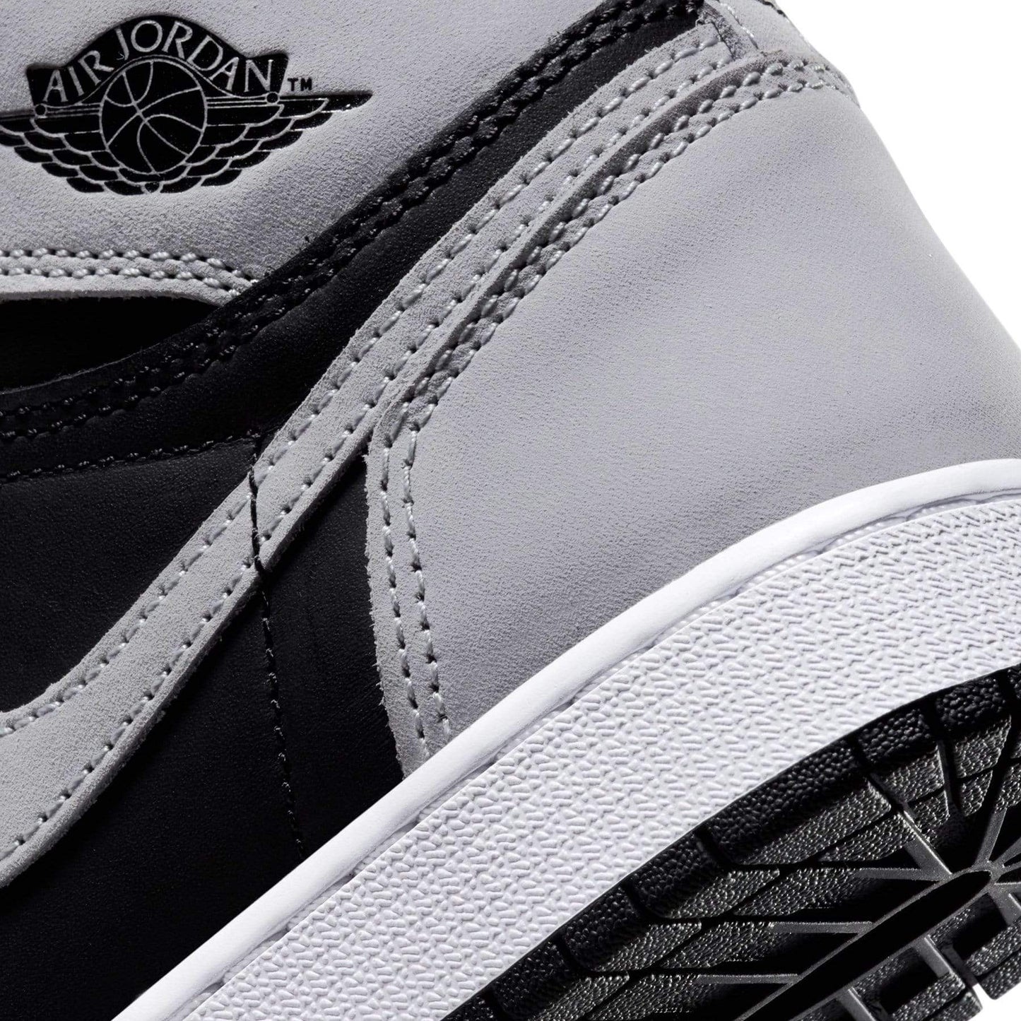 Air Jordan 1 Retro High OG GS 'Shadow 2.0' — UK 13.5 | EU 32 | US 1Y — Alternate View 7