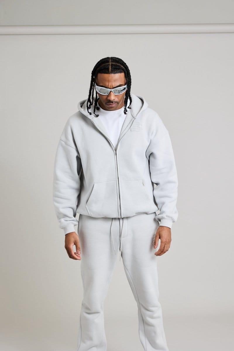 Bénir Club Match Day Zip Hoodie - Flat Grey — XS — Lifestyle View