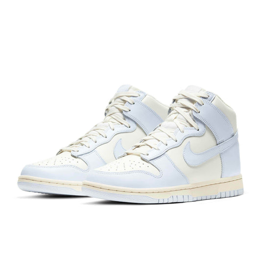 Nike Dunk Wmns High 'Football Grey' — UK 2.5 | EU 35.5 | US 5 — Side View