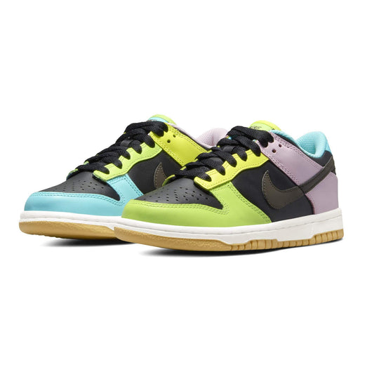 Nike Dunk Low SE GS 'Free.99 - Black' — UK 13.5 | EU 32 | US 1Y — Side View