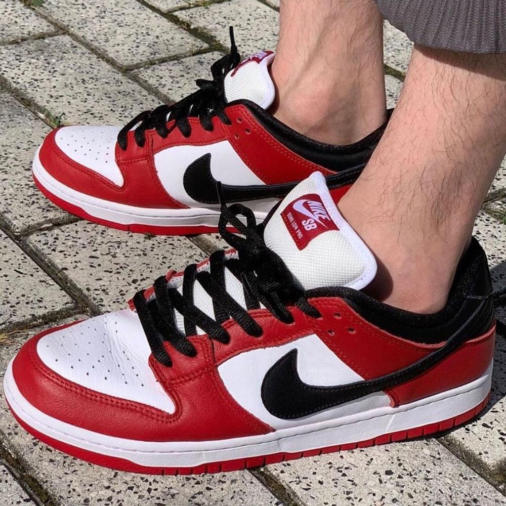 Nike SB Dunk Low Chicago — UK 3 | EU 35.5 | US 3.5 — Alternate View 7