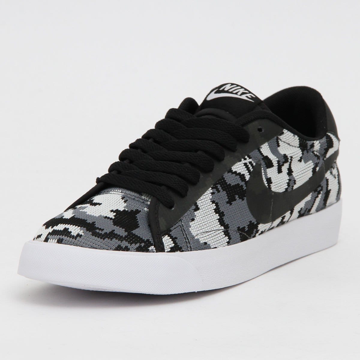 Nike Tennis Classic AC KJCRD White-Black — UK 3 | EU 35.5 | US 3.5 — Lifestyle View