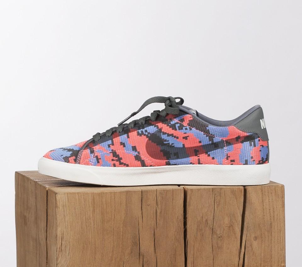 Nike Tennis Classic Ac Kjcrd — UK 3 | EU 35.5 | US 3.5 — Alternate View 7