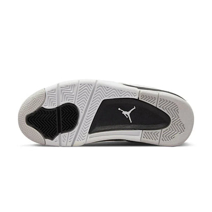 Air Jordan 4 Retro Military Black GS — 3 UK — Detail View