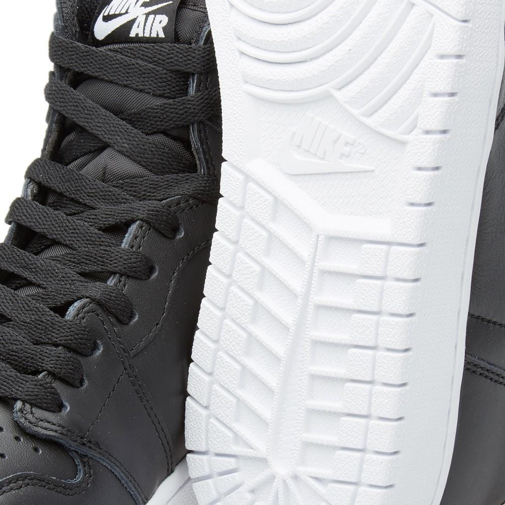 AIR JORDAN 1 RETRO HIGH OG Black & White — 3 UK | 35.5 EU — Top View