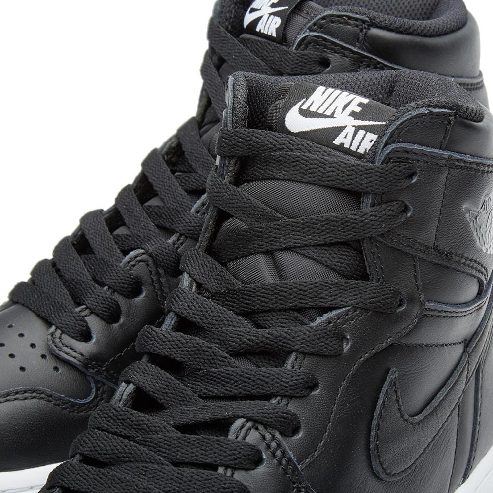 AIR JORDAN 1 RETRO HIGH OG Black & White — 3 UK | 35.5 EU — Detail View