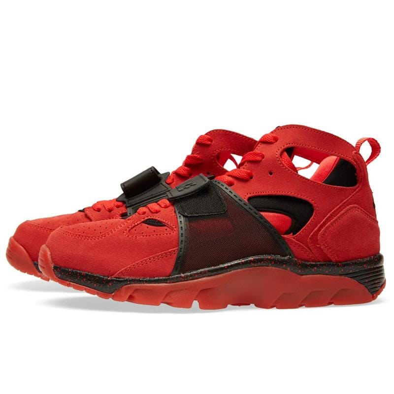 NIKE AIR TRAINER HUARACHE PRM QS 'LOVE-HATE' Challenge Red — UK 3 | EU 35.5 | US 3.5 — Front View