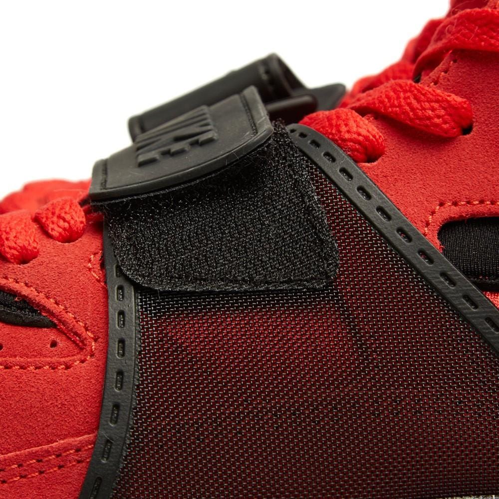 NIKE AIR TRAINER HUARACHE PRM QS 'LOVE-HATE' Challenge Red — UK 3 | EU 35.5 | US 3.5 — Lifestyle View