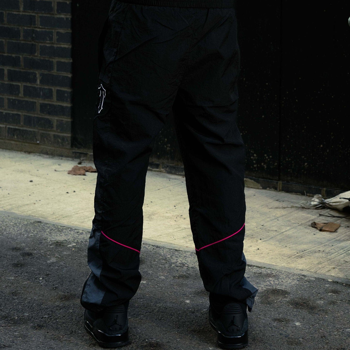 Trapstar Irongate Shell Tracksuit 'Black Pink' — XXS — Lifestyle View