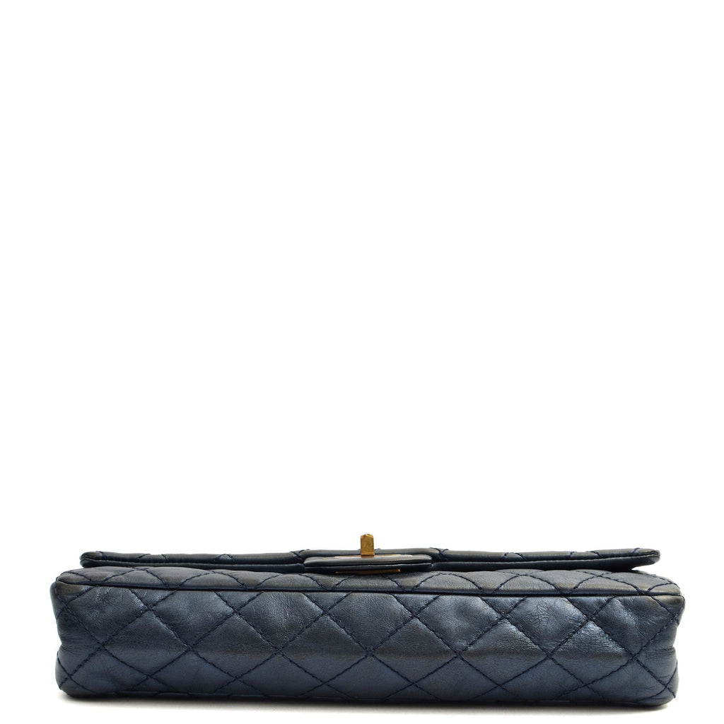Chanel Shoulder Bag 2.55 Reissue East West Clutch in Blue, Crinkled Calfskin Leather — Detail View