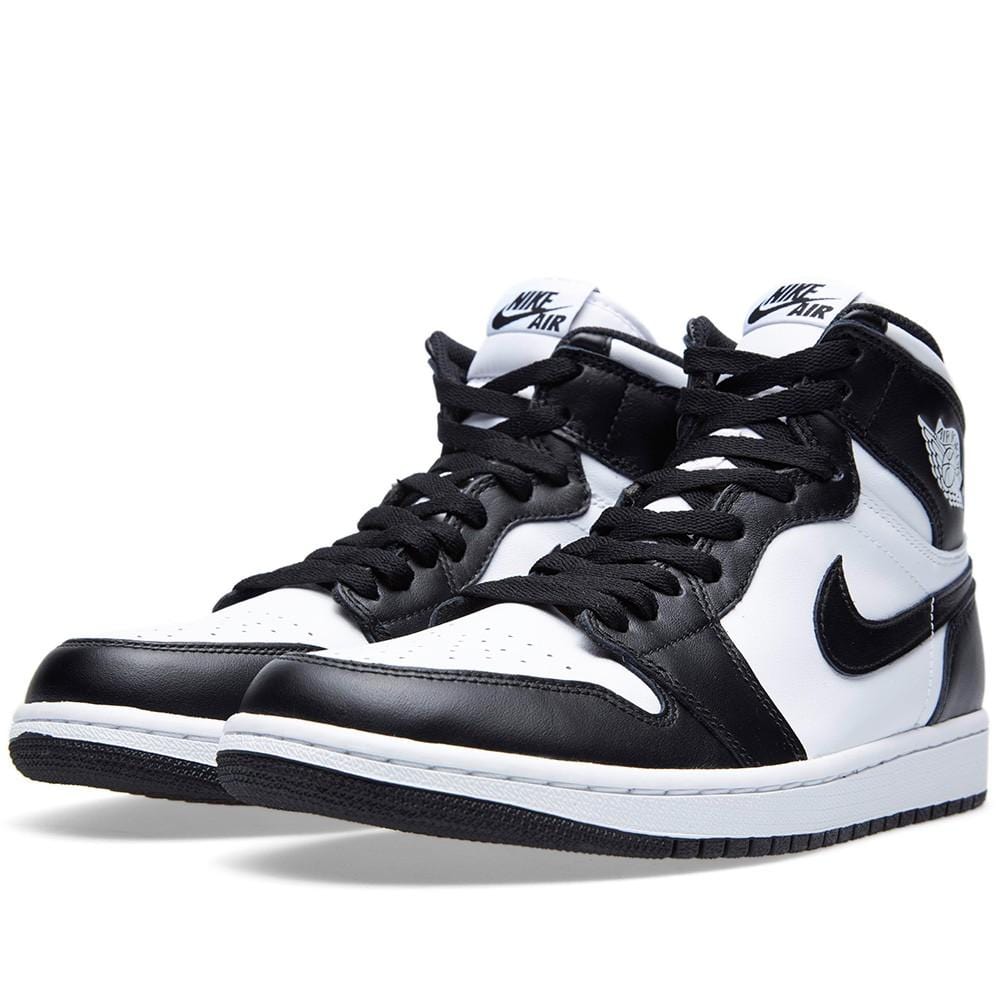 AIR JORDAN 1 RETRO HI OG 'BLACK-WHITE' — UK 3 | EU 35.5 | US 3.5 — Back View