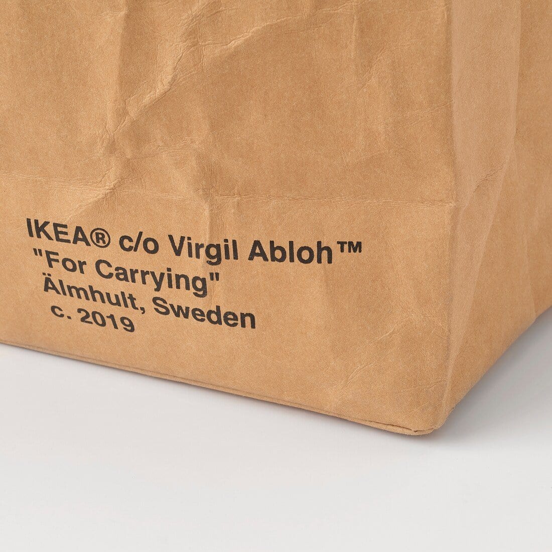 Virgil Abloh x IKEA MARKERAD Medium Bag Brown — Side View