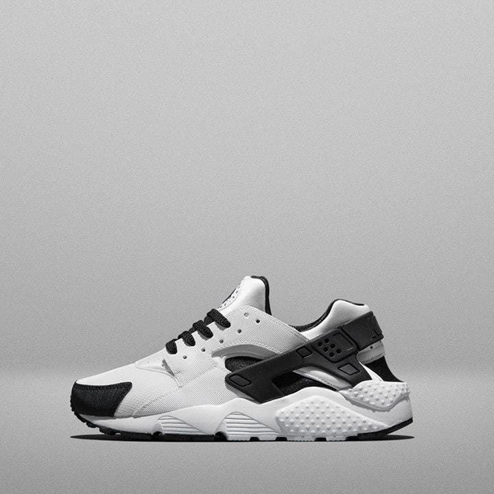 Nike Air Huarache Infant White-Black — UK 0C | EU 15 | US 0C — Back View