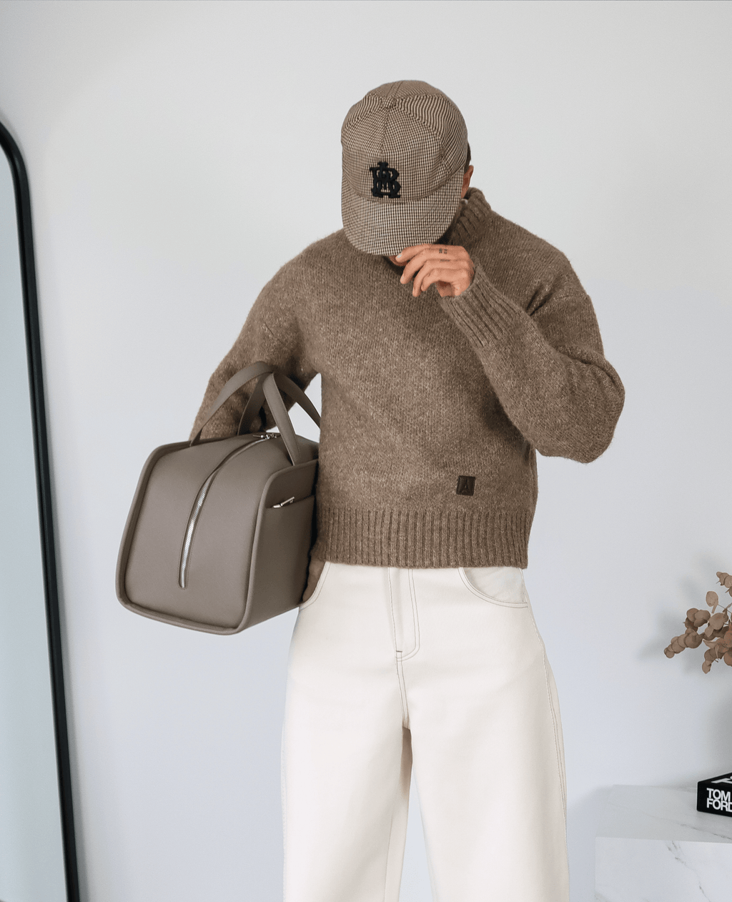 Formes Porto Duffle Dune — Side View