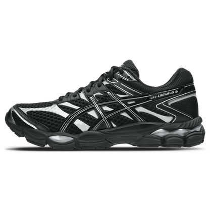 ASICS Gel Cumulus 16 'Black Black' — UK 3 | EU 36 | US 4 — Front View