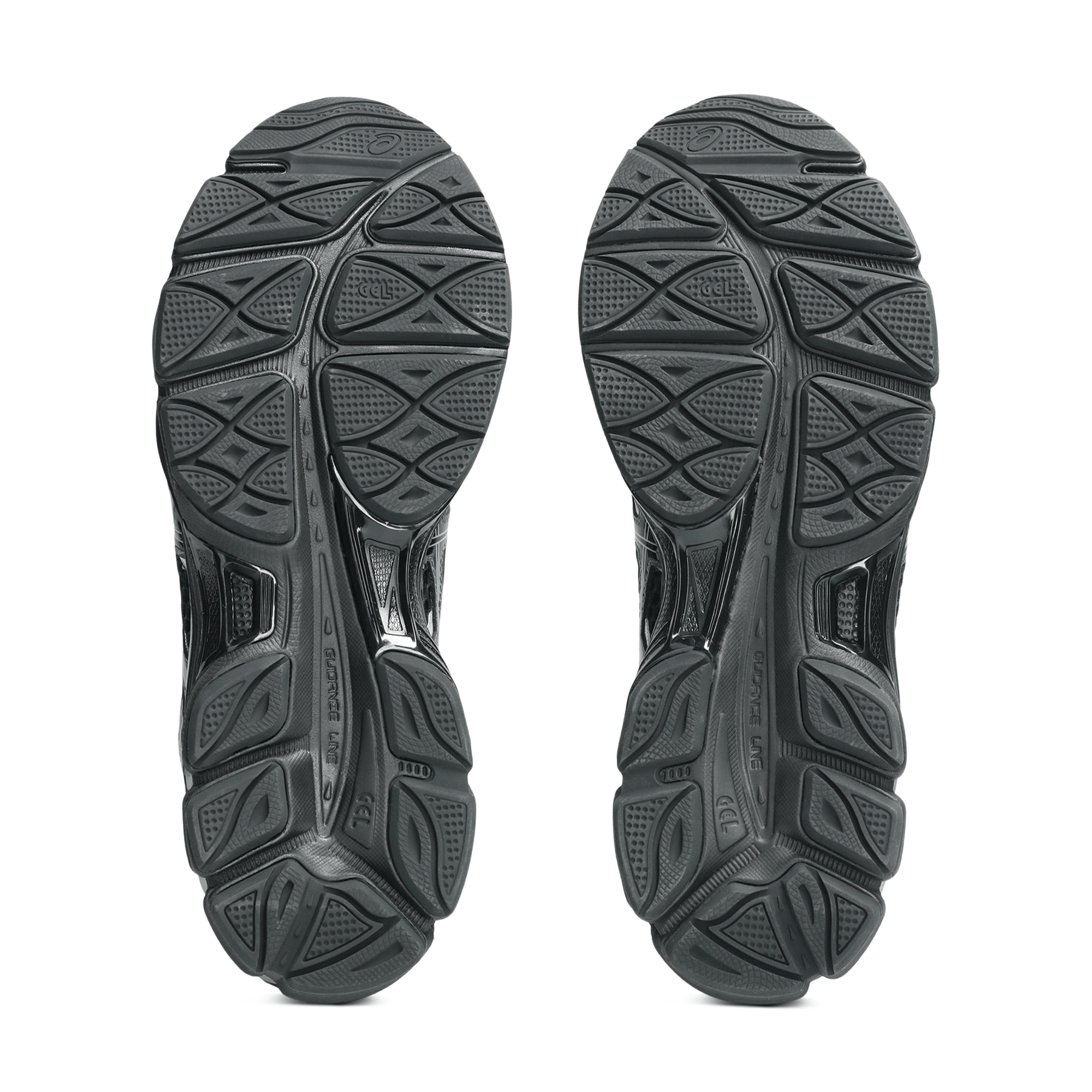 ASICS Gel Cumulus 16 'Black Black' — UK 3 | EU 36 | US 4 — Lifestyle View