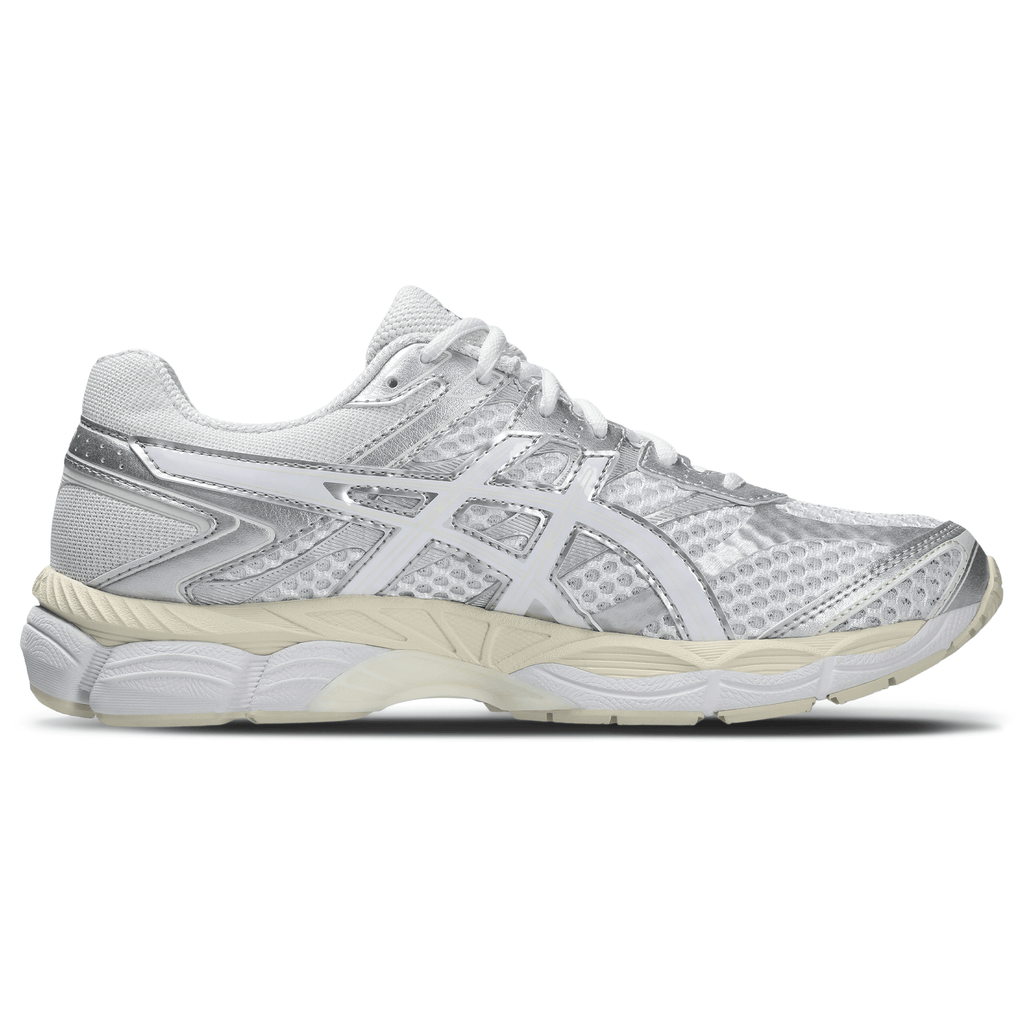 ASICS Gel Cumulus 16 'White White' — UK 3 | EU 36 | US 4 — Side View