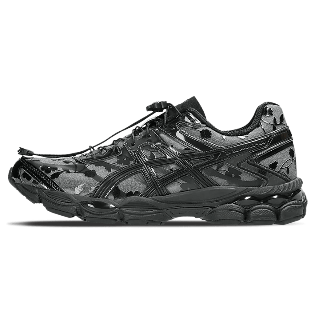 Cecilie Bahnsen x ASICS Gel Cumulus 16 'Black' — UK 3 | EU 36 | US 4 — Front View