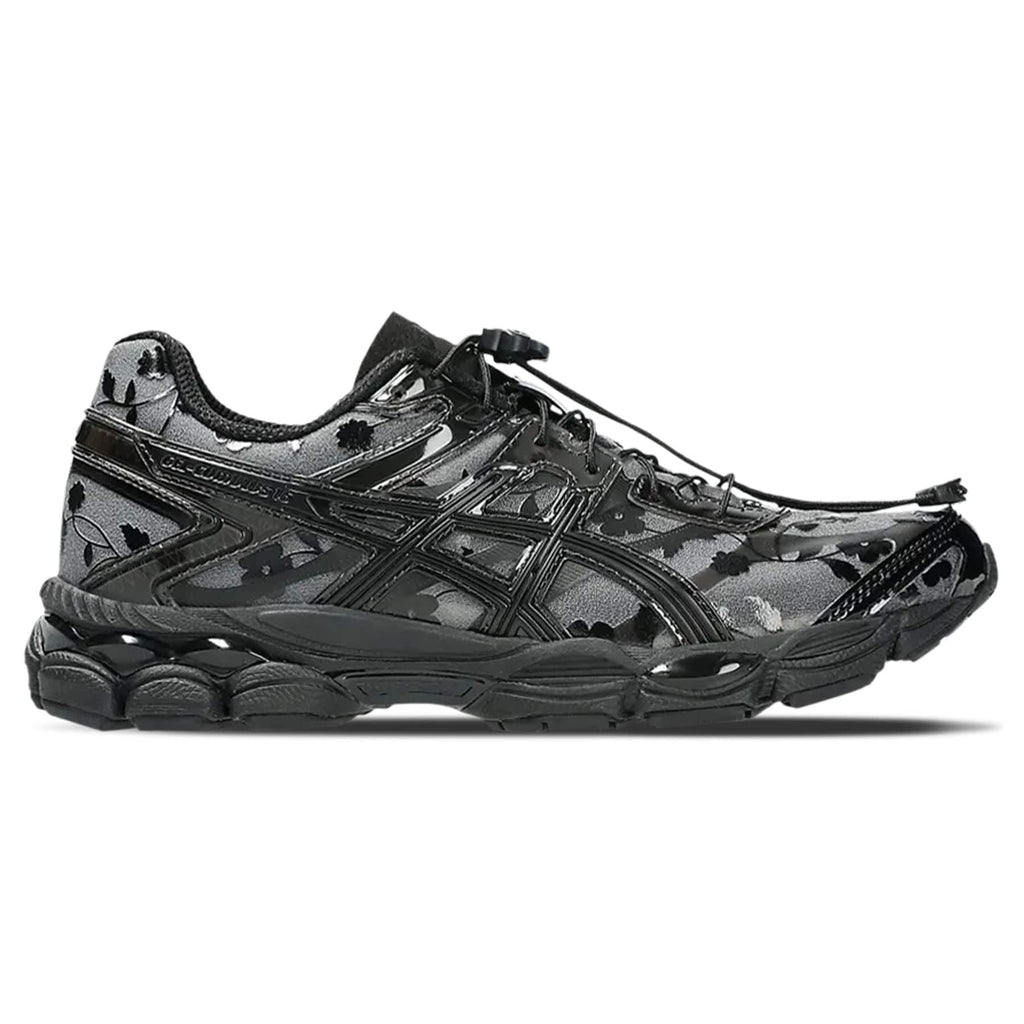 Cecilie Bahnsen x ASICS Gel Cumulus 16 'Black' — UK 3 | EU 36 | US 4 — Side View