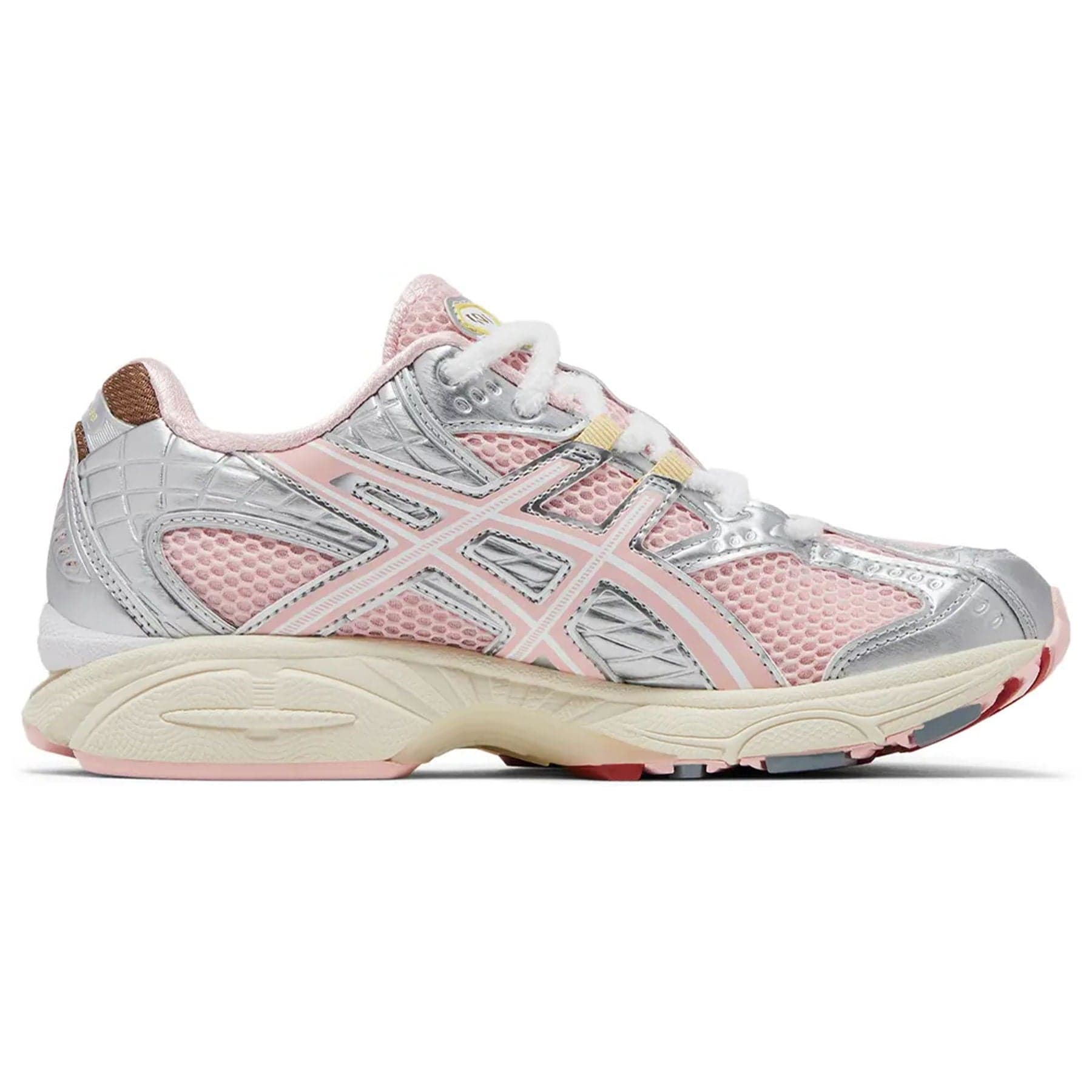 VANDYTHEPINK x atmos x ASICS Gel Nimbus 10.1 'Strawberry' — UK 3 | EU 36 | US 4 — Side View