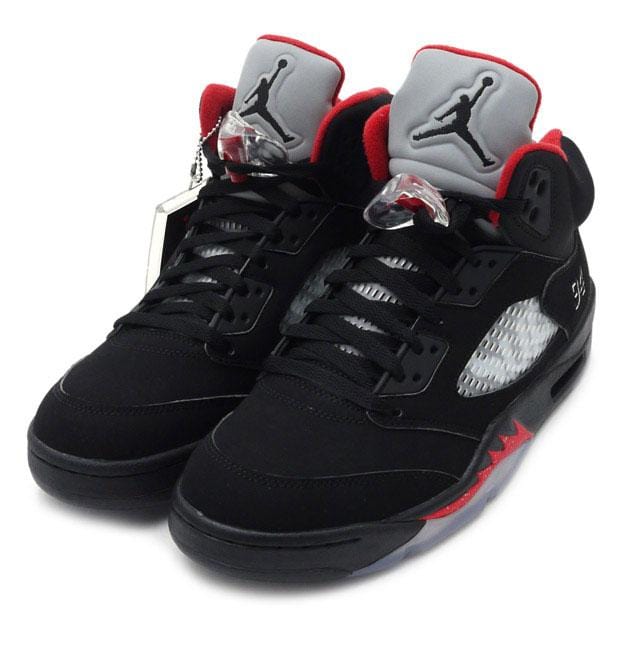 AIR JORDAN 5 RETRO SUPREME "SUPREME" Black — UK 3 | EU 35.5 | US 3.5 — Side View