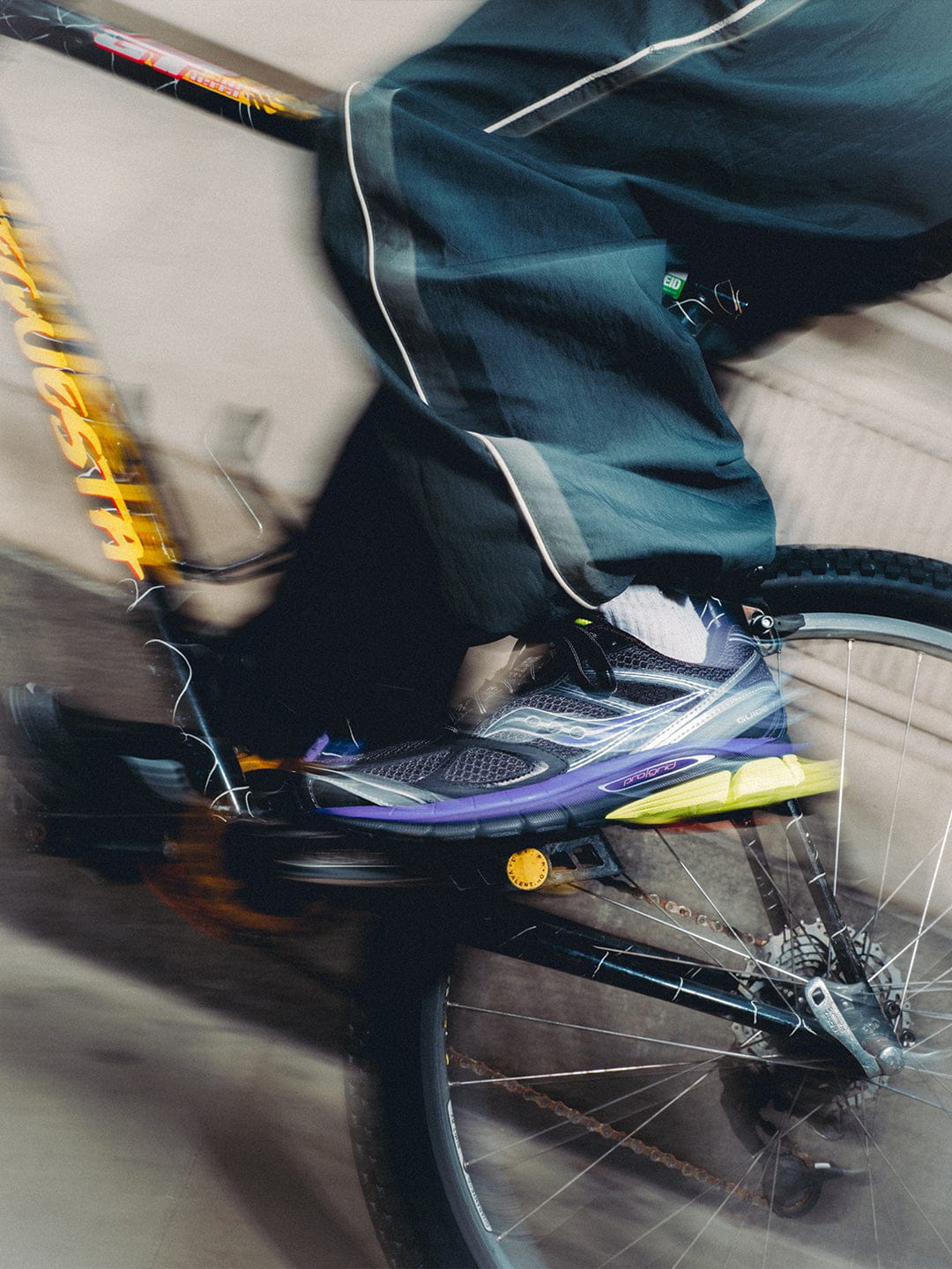 Saucony Progrid Guide 7 'Black Multi' — UK 1 — Alternate View 10