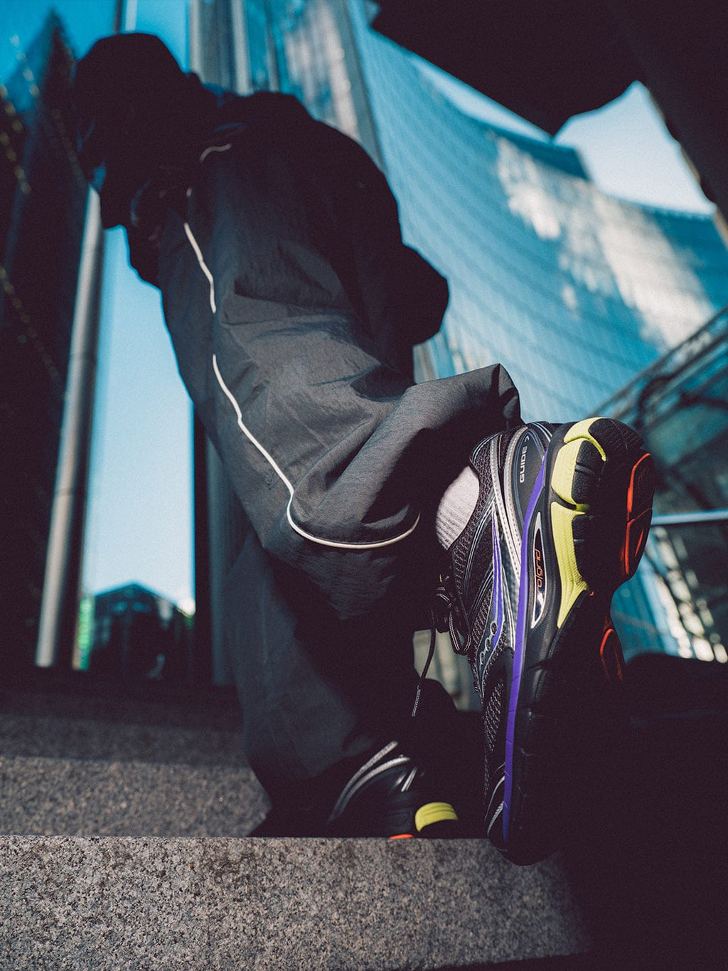 Saucony Progrid Guide 7 'Black Multi' — UK 1 — Alternate View 8