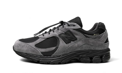 new-balance-2002r-gore-tex-charcoal-jjjjound