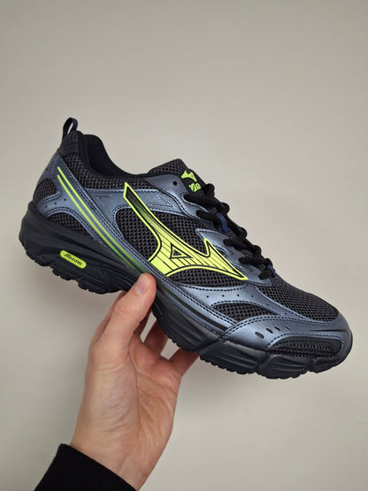 Mizuno MXR Sport 'India Ink Lightning Yellow Black' — UK 4 | EU 36.5 | US 5 — Detail View