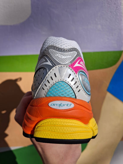 Saucony Progrid Omni 9 'White Multi' — UK 1 — Alternate View 9